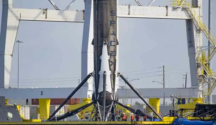 spacex rocket