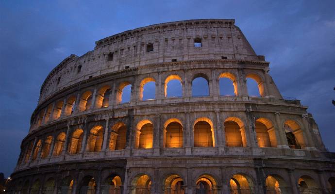 Same Day Courier Rome colosseum