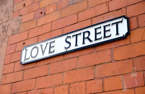 love street signpost 